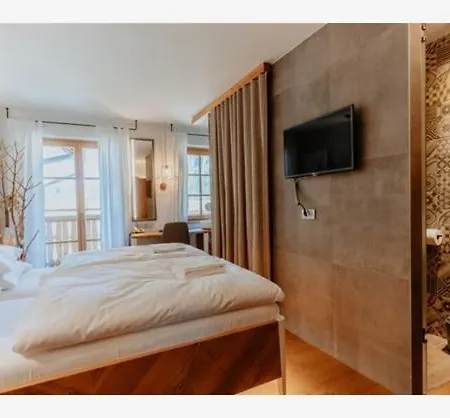 Plesnik Logar Valley Hotel 4*