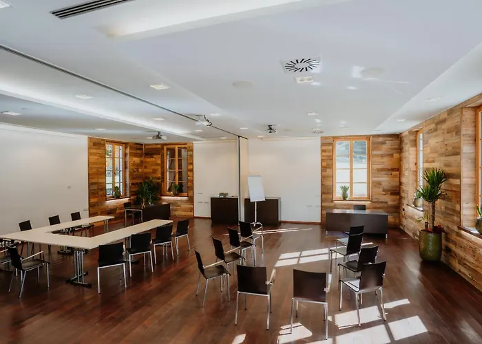 Plesnik Logar Valley