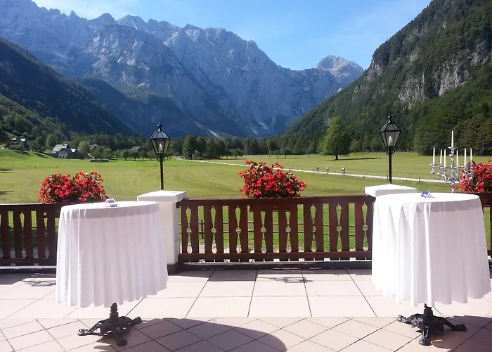 Plesnik Logar Valley